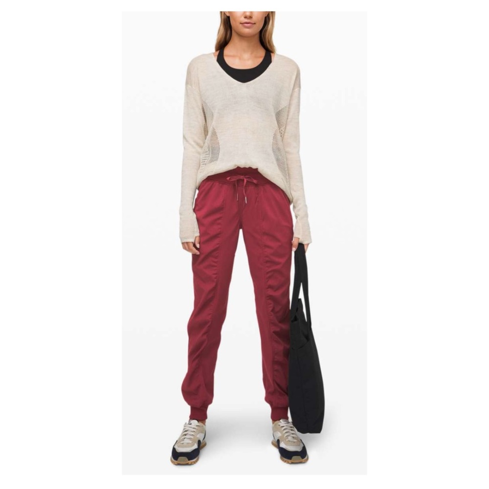 Lululemon dance studio jogger Chianti 2